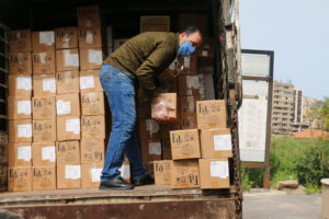 20200327_MERATH_Corona response_Warehouse_Hygiene kits delivery_4