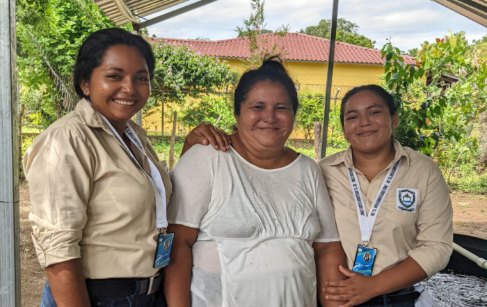 Maira and her daughters